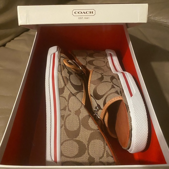 COACH OPEN TOED WEDGES ** Size 8.5 Womens - Picture 2 of 4